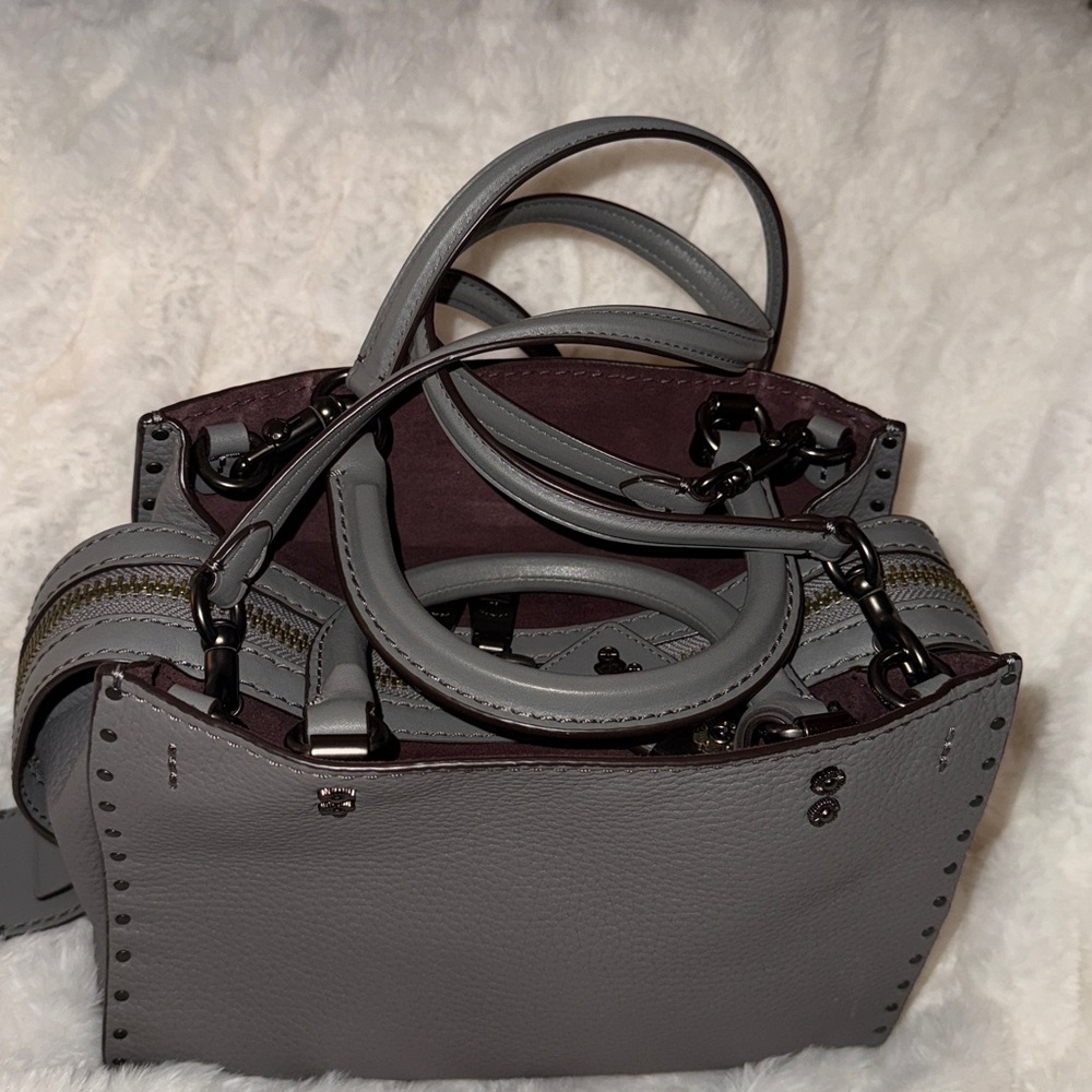 Coach Rogue 25 with Rivets - Picture 2 of 13